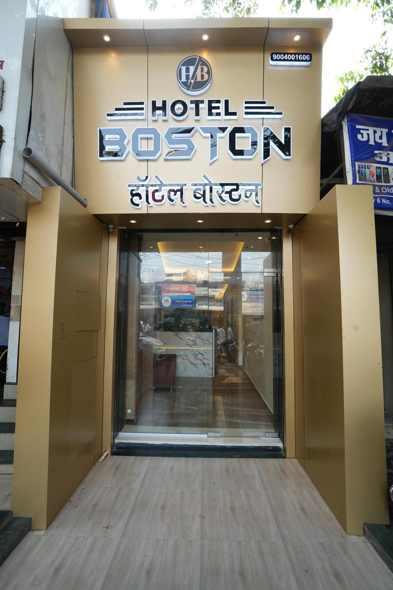 Hotel Boston มุมไบ ภายนอก รูปภาพ